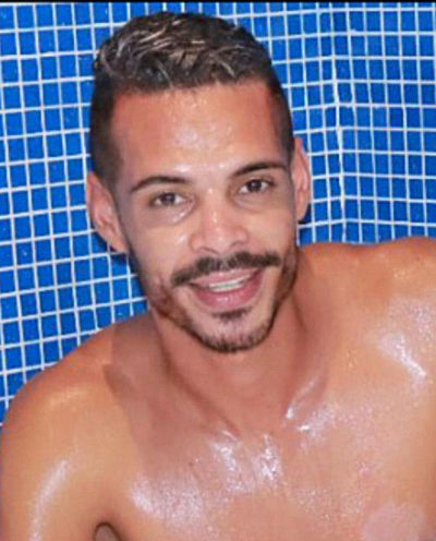 Davi Very Hot