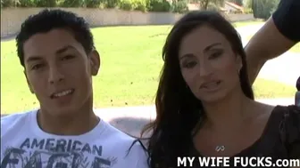 My wife can’t stop cumming from his big cock